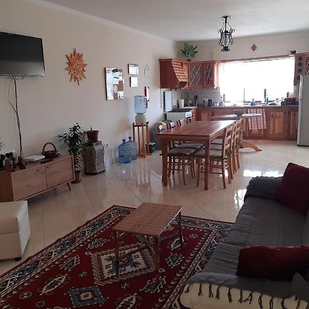 Tal-Marga B&B Qala Buitenkant foto