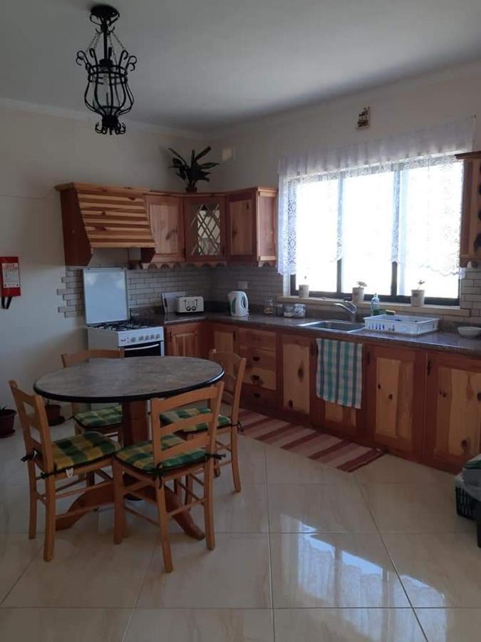 Tal-Marga B&B Qala Buitenkant foto